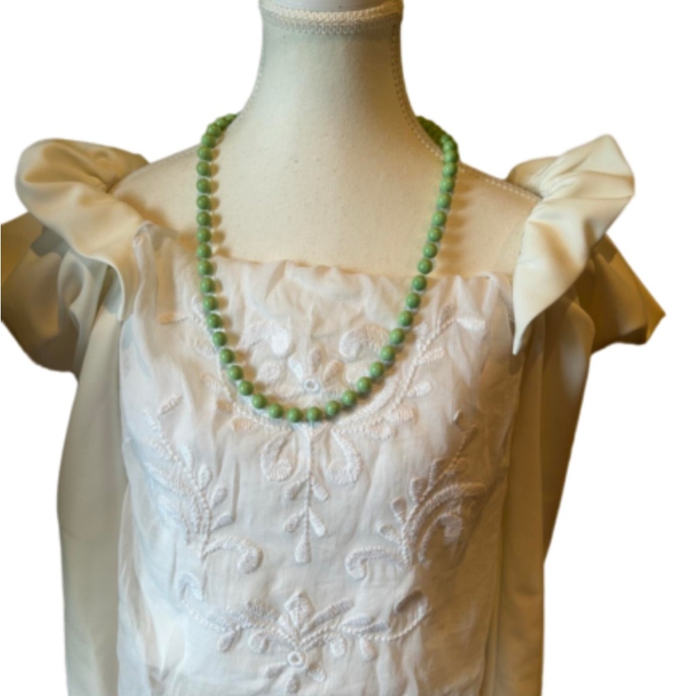 Vintage Mint Green Bead Necklace